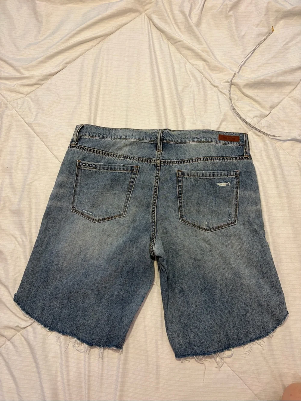 Y2K Blank NYC Women's Distressed Light Blue Jean Shorts NWT Sz 30